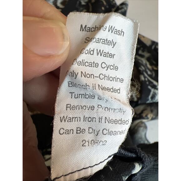 Cabi x Small Snakeskin Sheer Pullover Dressed Up Blouse Phyton #572 Size XS - Picture 7 of 8